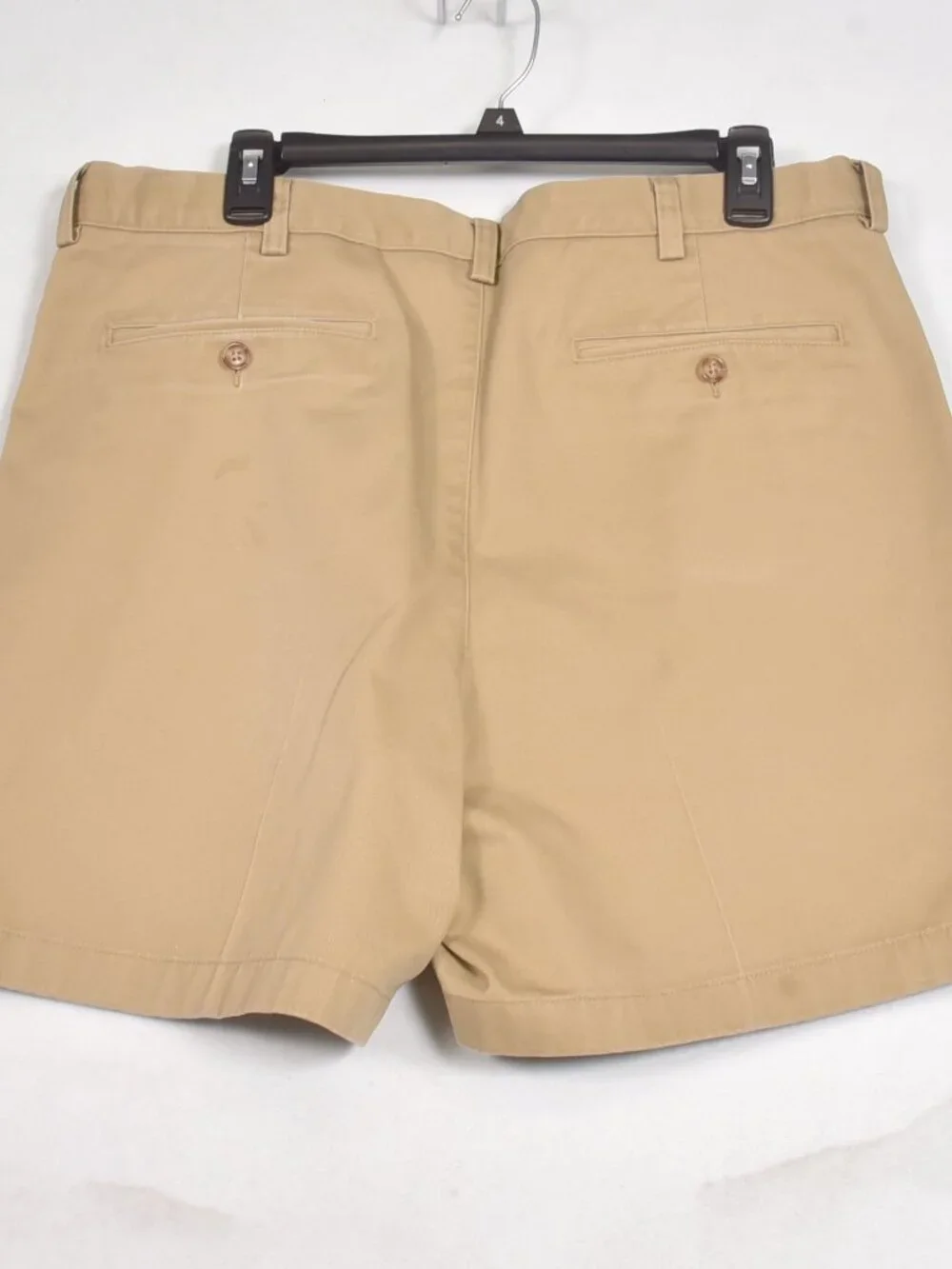L.L. Bean Men's Khaki Shorts Size 37 Pleated Front